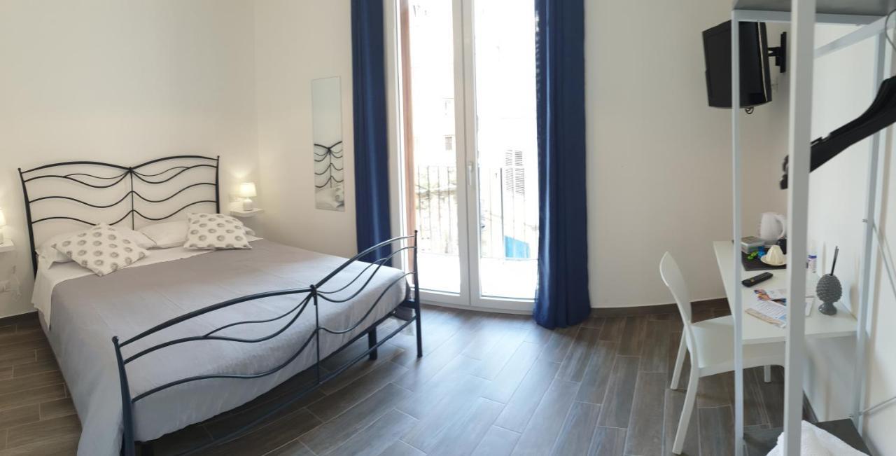 Residenza Tarzana Hotel Palermo Ngoại thất bức ảnh