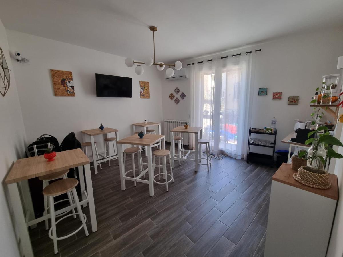 Residenza Tarzana Hotel Palermo Ngoại thất bức ảnh